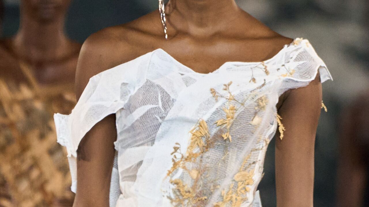 巴黎时装周|BALMAIN2023春夏系列时装秀_高清