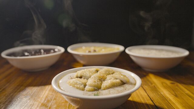 油而不腻,内酥外软!没人能拒绝这碗油炸粑稀饭