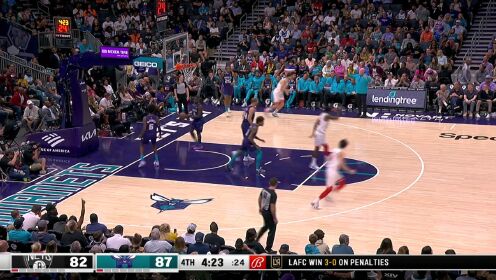 《NBA全场集锦》追分时刻毫不留情 乔哈里斯底角开炮三分入网