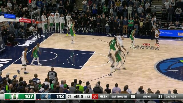 杀伐果断！塔图姆抢断爱德华兹双手灌筐