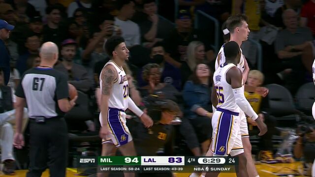 NBA季前赛：雄鹿vs湖人第4节英文原声回放