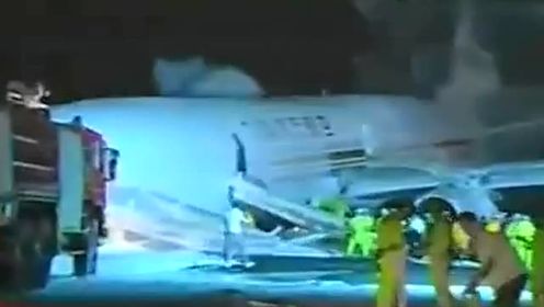 1998年晚东航MD11 B-2173飞机迫降真实视频