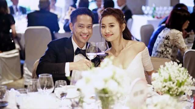 杨爱瑾恋爱8年终嫁二婚富商高调甜蜜办婚礼