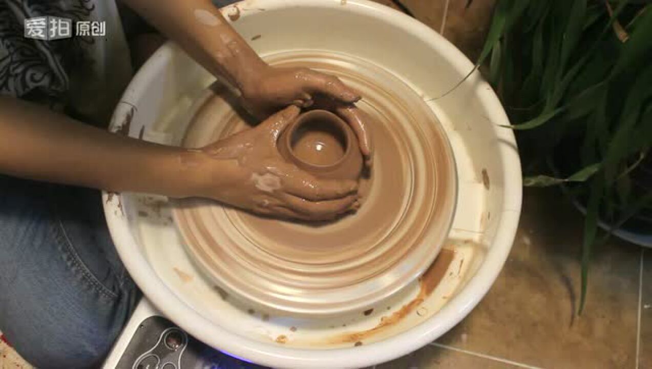 陶瓷制作拉胚过程_高清1080P在线观看平台_腾讯视频