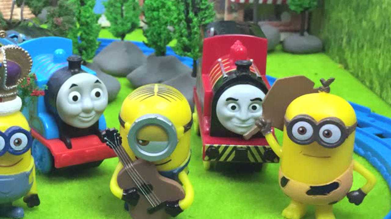 《玩具》哆啦盒子玩具乐园 托马斯小火车与西诺维多围捕盗吉他的