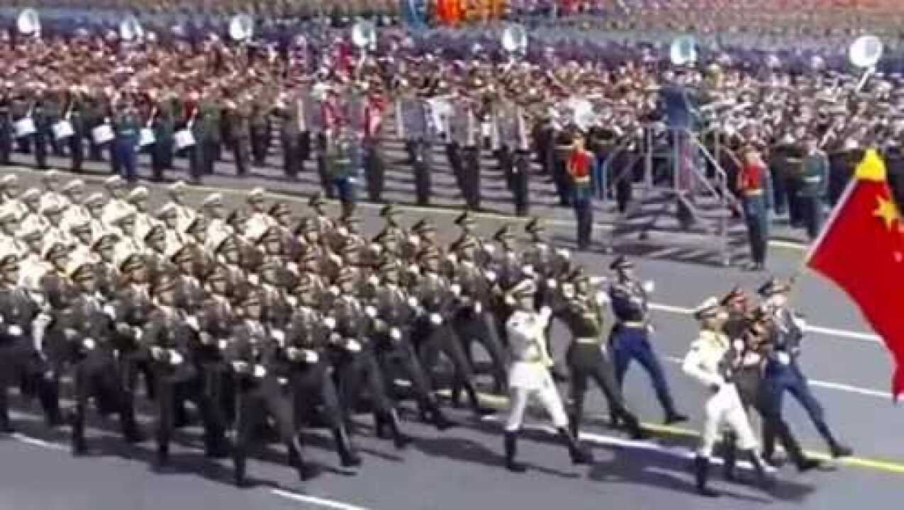 中国三军仪仗队在莫斯科红场亮相，那叫一个惊艳，壮观_高清1080P在线观看平台_腾讯视频