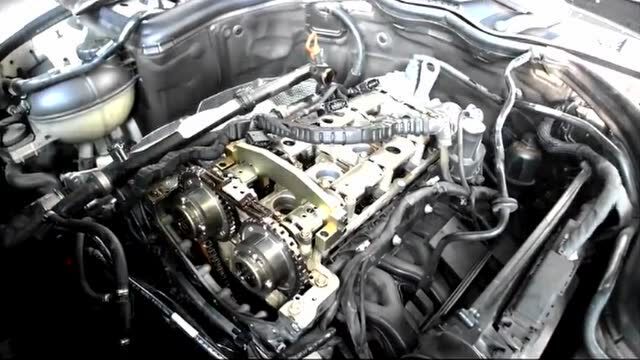 奔驰m271m271evo发动机正时拆装方法维修视频