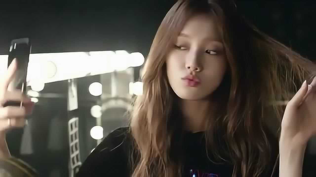 李圣经接替宋慧乔代言兰芝最新cf曝光