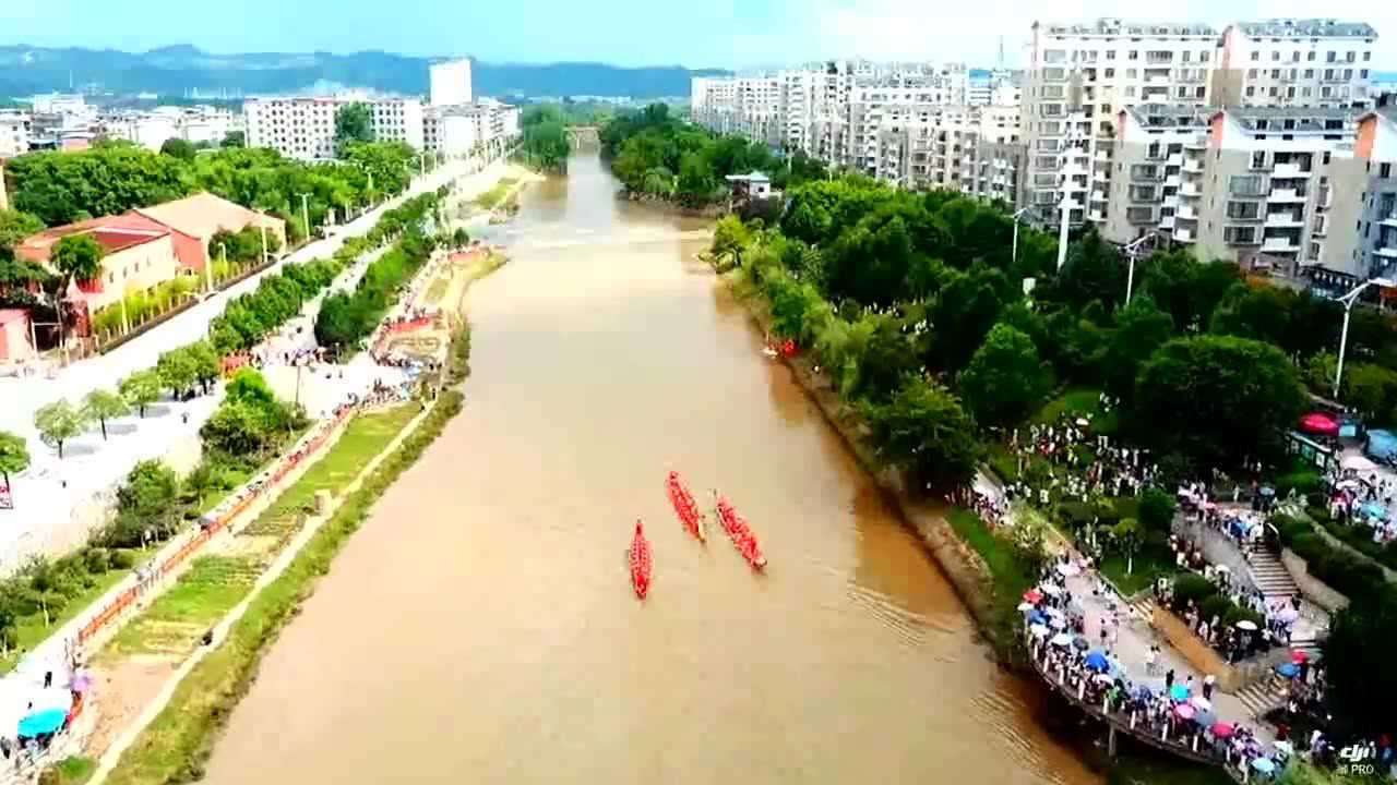瑞金彩虹桥端午节龙舟比赛现场