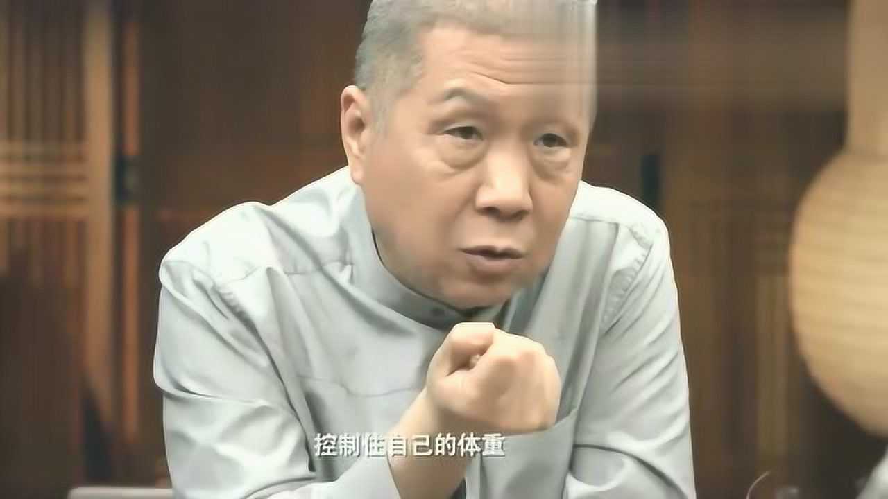 圆桌派马未都两年胖了40斤睡得少的人反而更容易胖