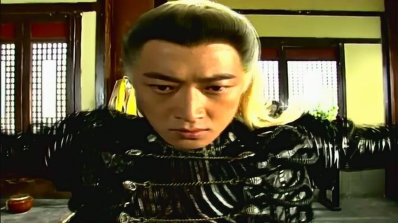 阿卑罗王的内力真是深厚他可以让自己白色的头发变黑