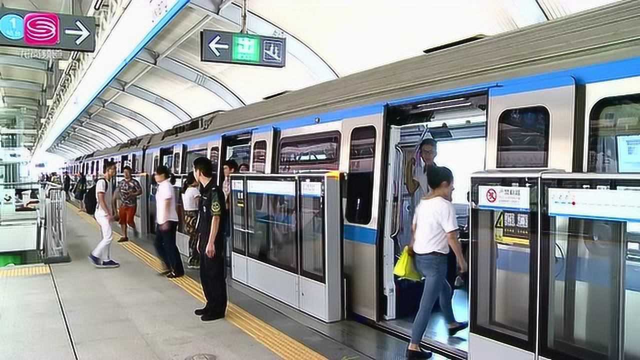 廣電龍崗新聞深圳地鐵3號線加密單方向列車高峰期車隔僅225分