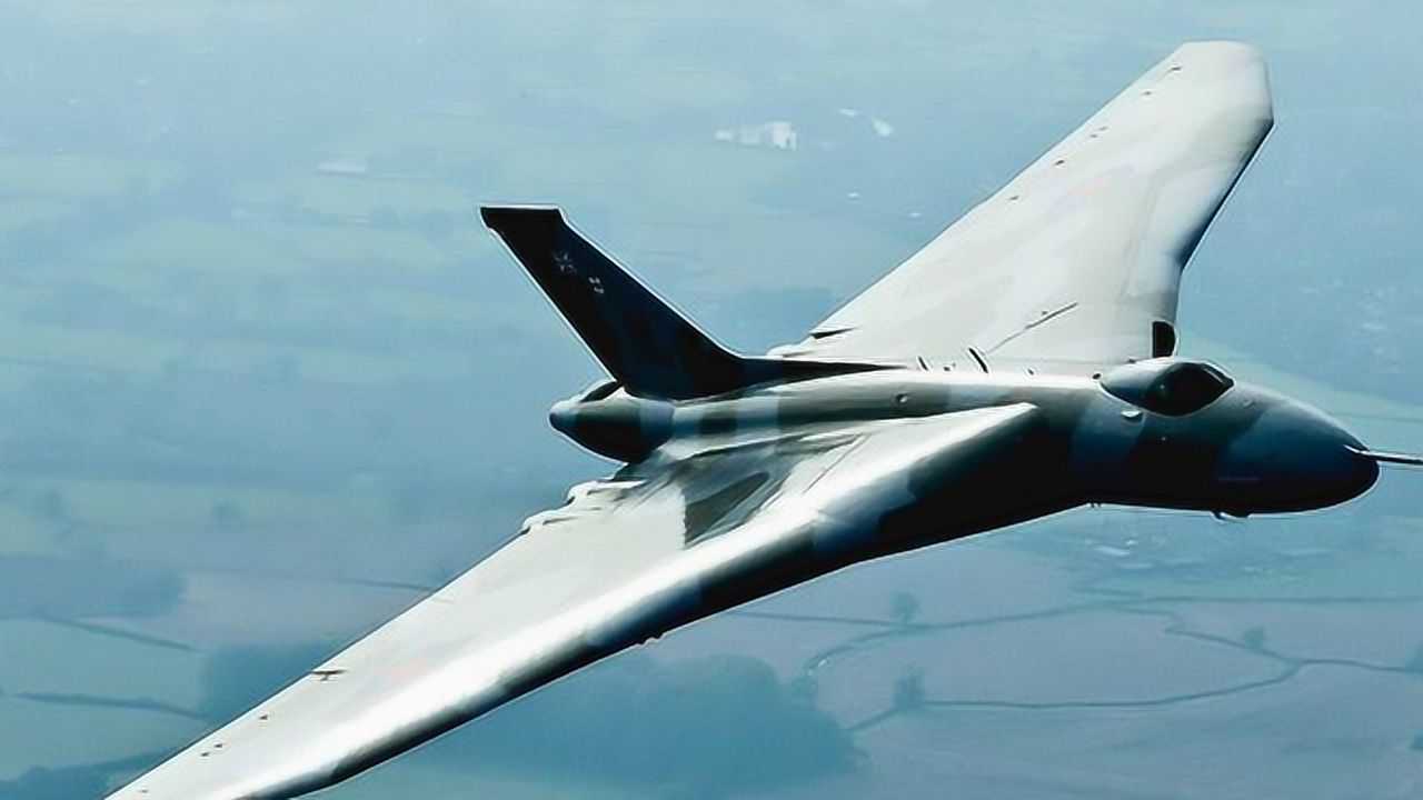 无尾三角翼布局的xh558"火神"轰炸机