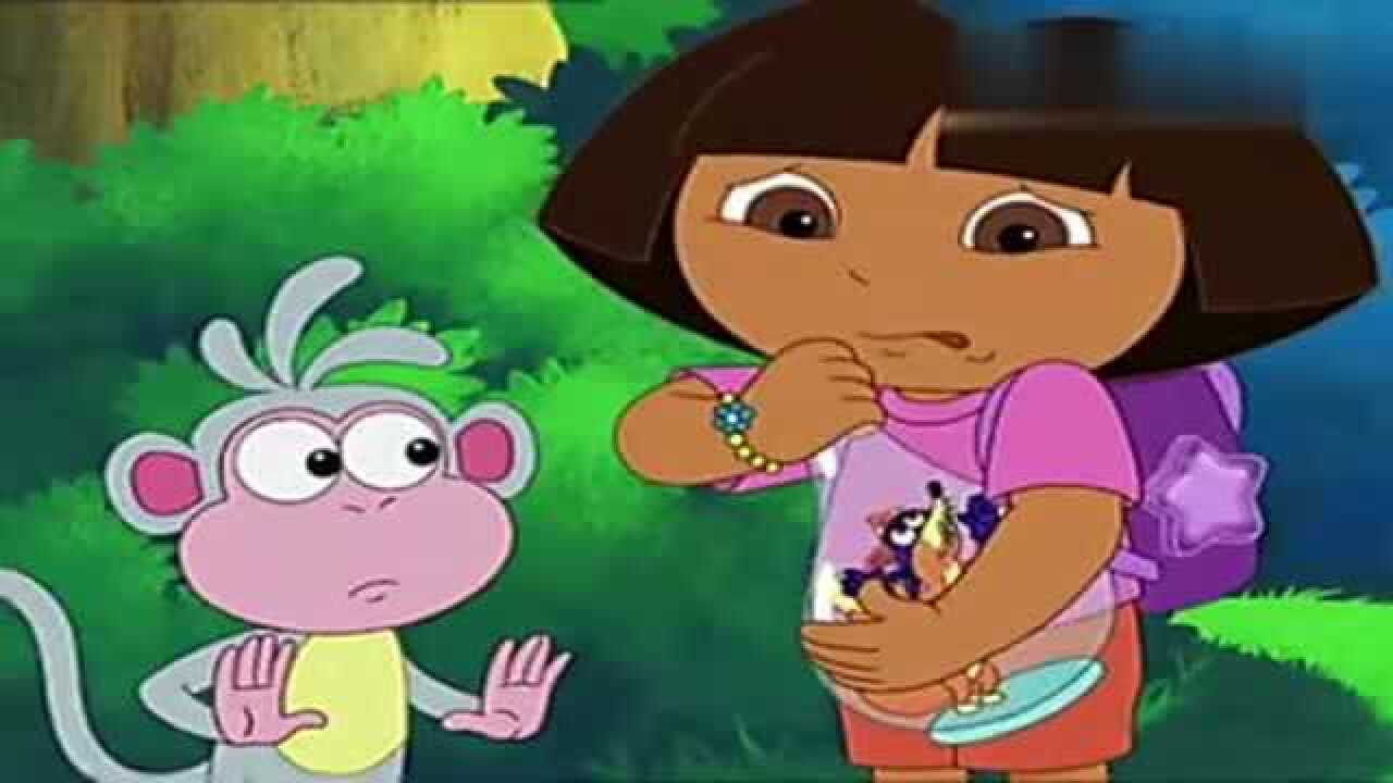 爱探险的朵拉捣蛋鬼估计再也没机会偷东西因为它被关在瓶子里