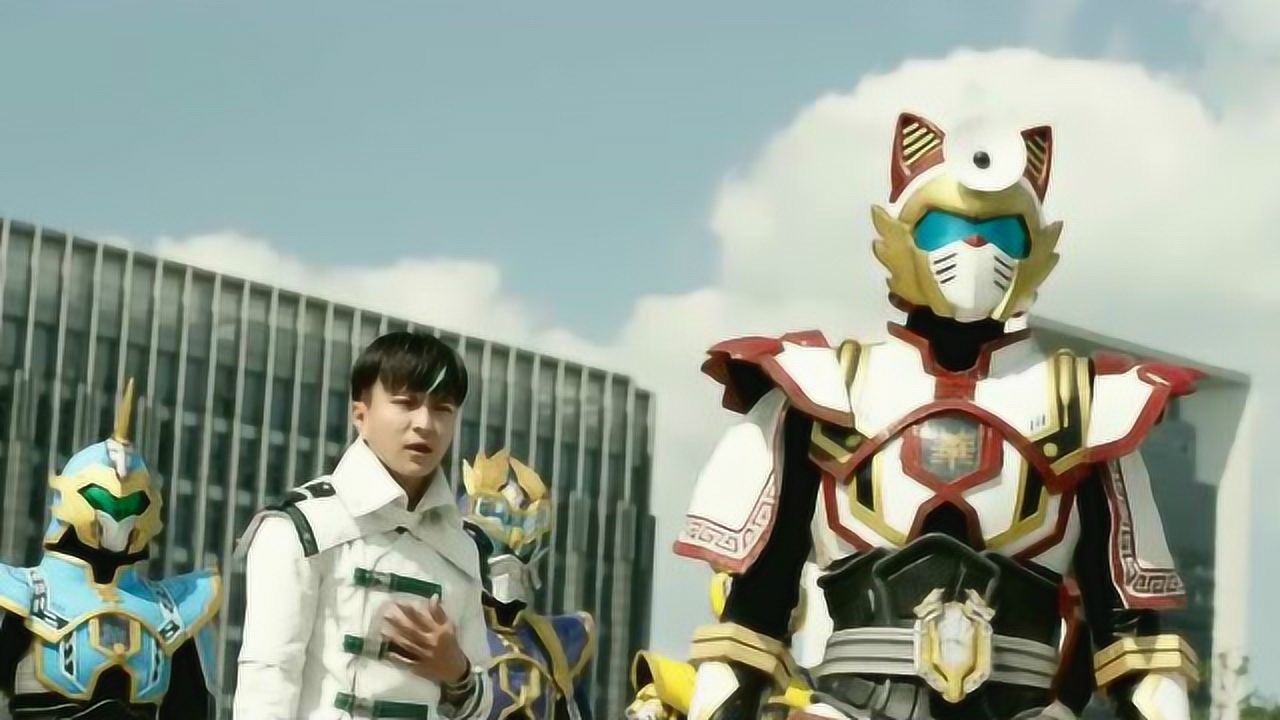 精诚的心群英传奇米华不要诸葛阳他们帮忙他自己一个人就够了