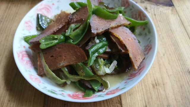 大别山农村的红豆腐,是你没有尝过的美食!