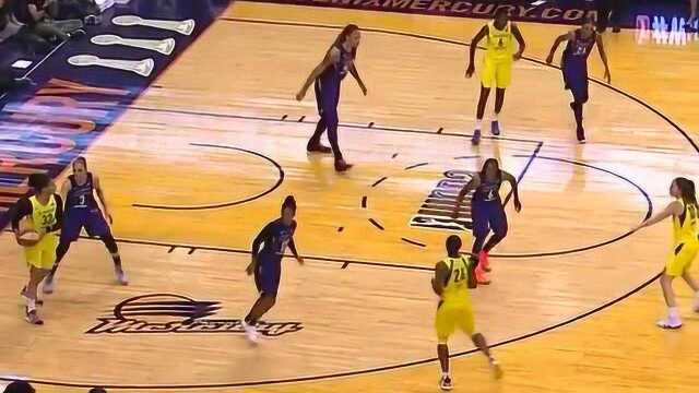 wnba2018赛季mvp Breanna Stewart在半决赛对阵凤凰城水星的高光!