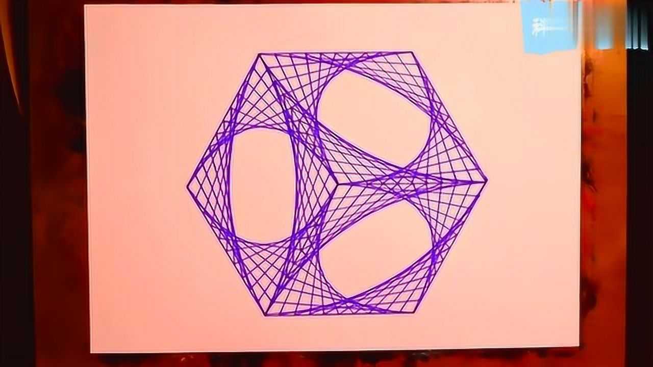 牛人用圆规和直尺画的繁华曲线,看着满满的艺术感!