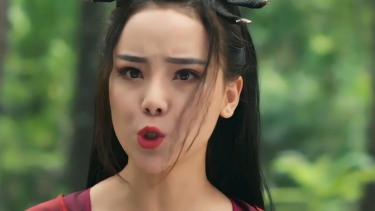 《新白蛇传之九尾狐》白素贞大战蜈蚣精,九尾狐舍命救松烨!