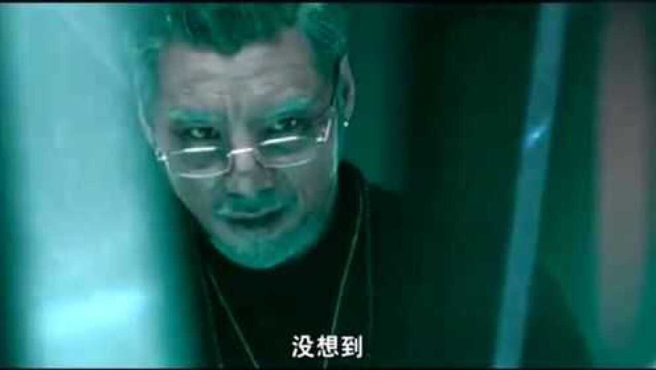 老科学家抓到一个美女，用她做人体实验，真是太惨了！_高清