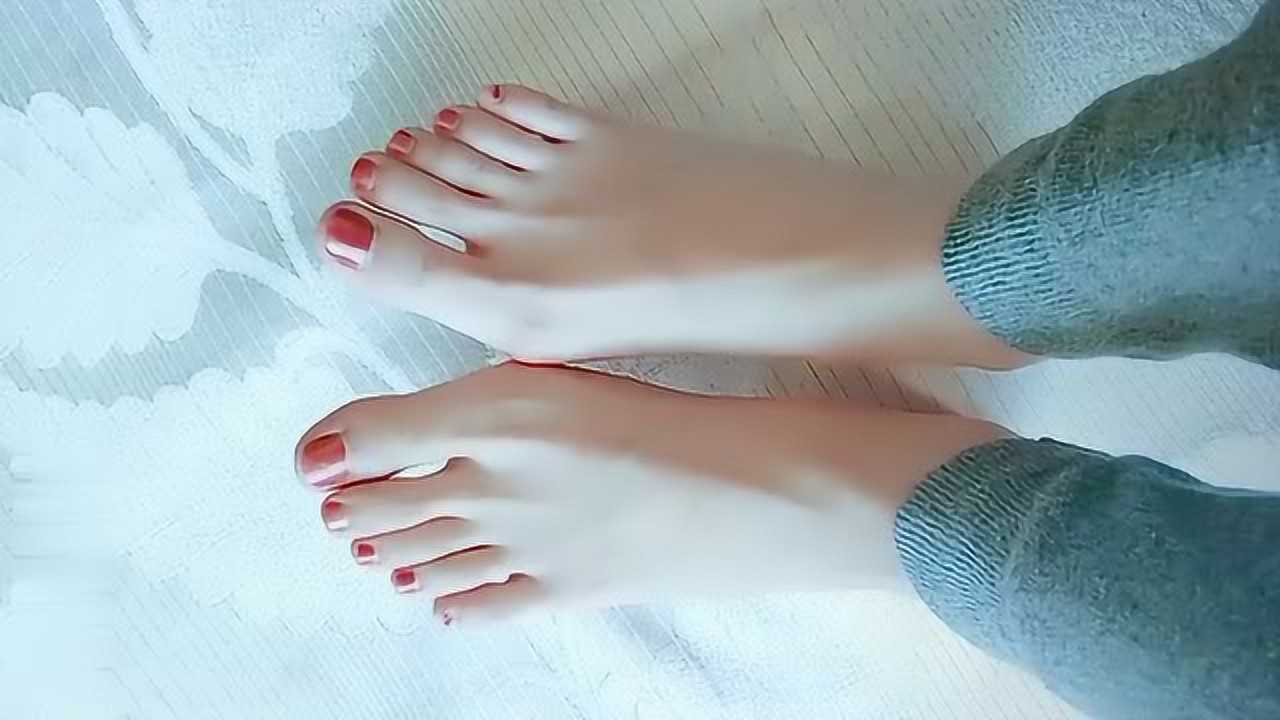 女生脚丫 腾讯网