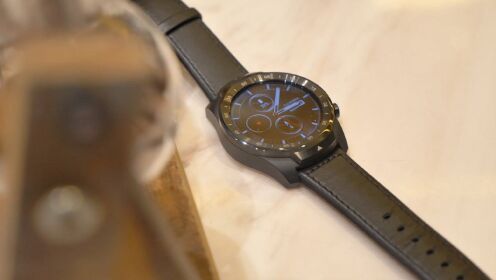 TicWatch Pro 4G体验：酷炫机械范儿的智能手表丨Eva的科技生活48