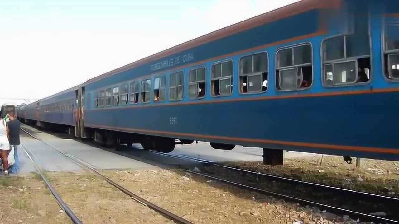 火车迷出动看下古巴客运铁路列车是怎么样的