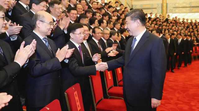 习近平会见探月工程嫦娥四号任务参研参试人员代表