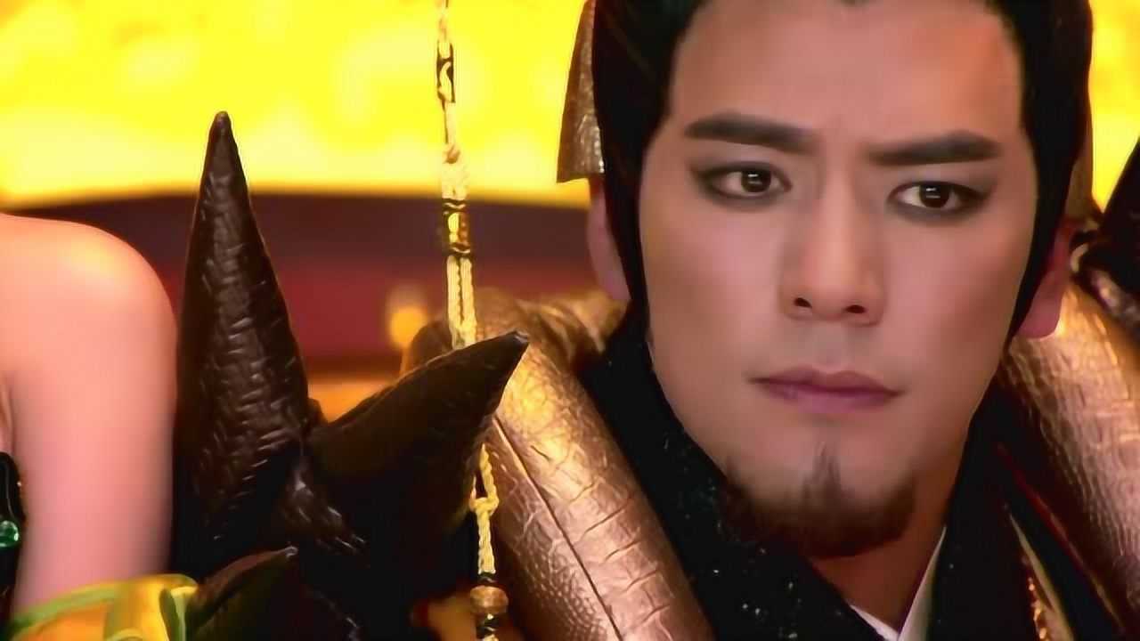 封神英雄榜:纣王沉迷妲己宴会上举止不雅,臣子看不下去站了起来