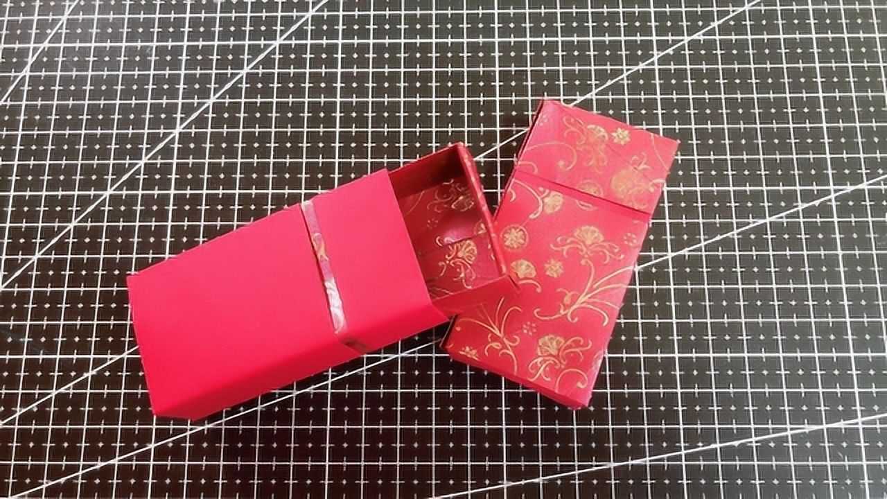 手工折纸一款简单的抽拉盒长得有点像烟盒
