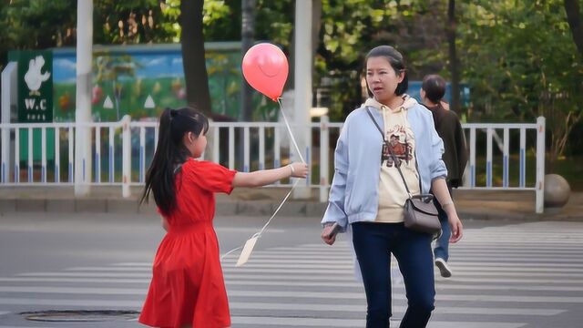 万科华侨城公益宣传片《微笑代言城市》