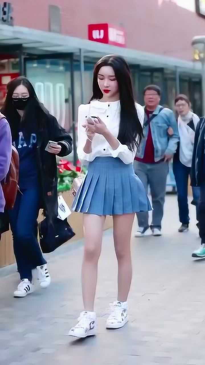 女装大佬艾比直接大秀98k眨眼的那一刻迷倒我了