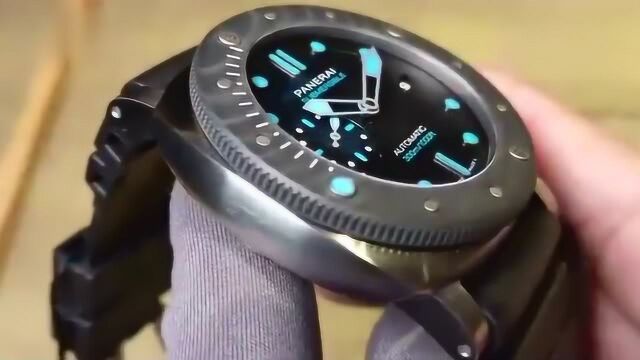 2019新款!PANERAI沛纳海Submersible Diver潜水手表,厉害