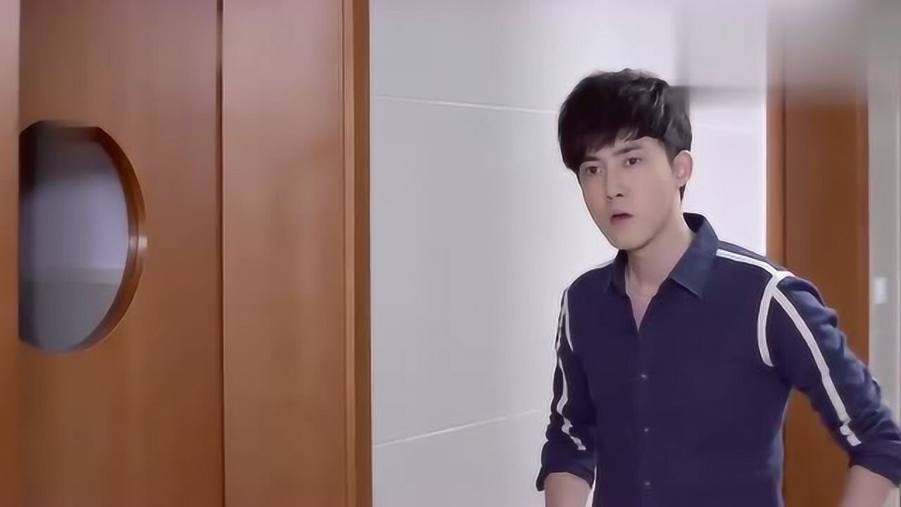 楚振华得知田心失踪着急去找而心机女从中挑拨离间出现意外