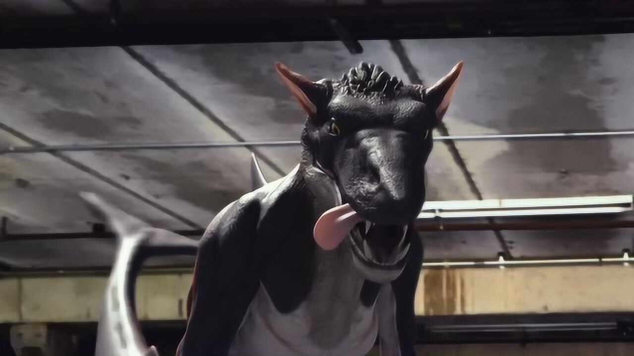 女子喂养变异鲸狼,不料没带口粮,被它一口吞了!