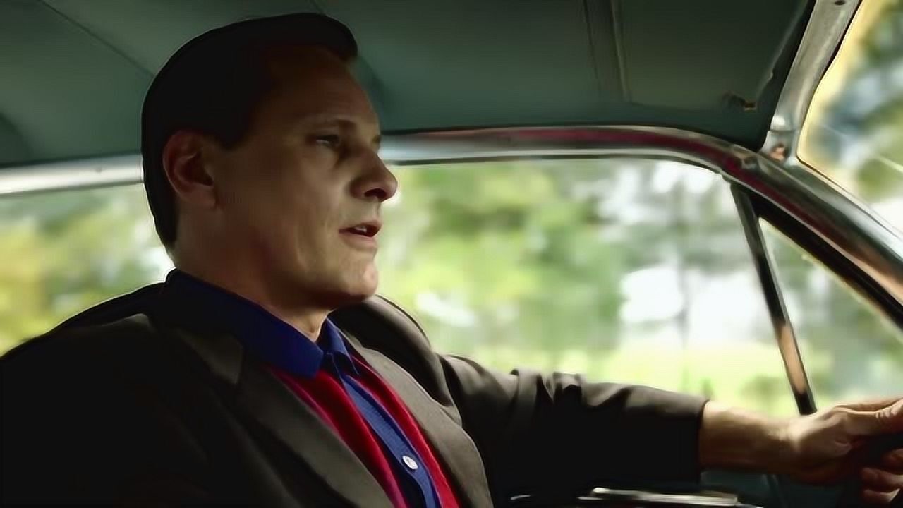 在司机的询问下,雪利博士说出了,自己曾经的故事