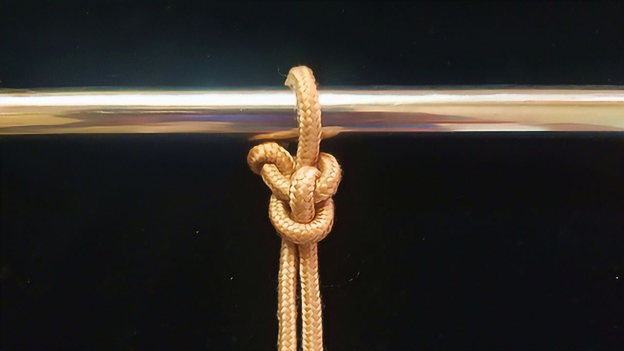 船舶停靠岸边的绳结怎样打?驻船绳结的打法!