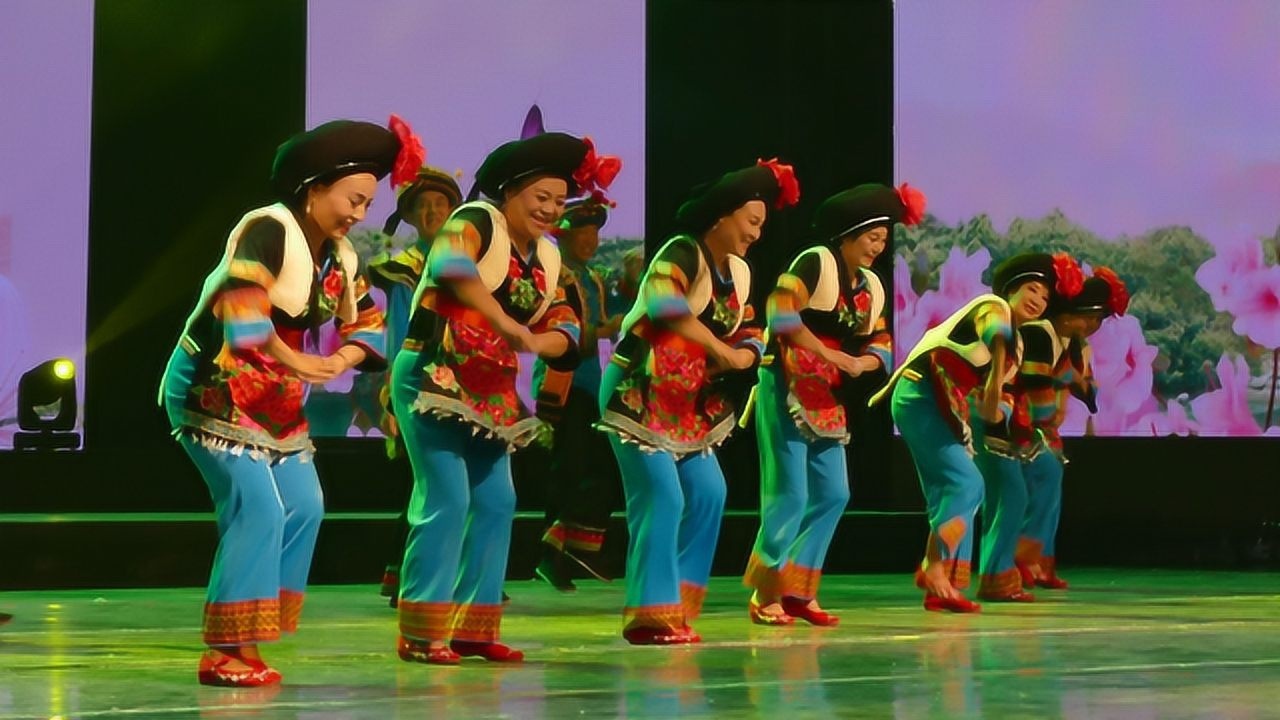 白族舞蹈《力格高》:散落在民间的原生态舞蹈