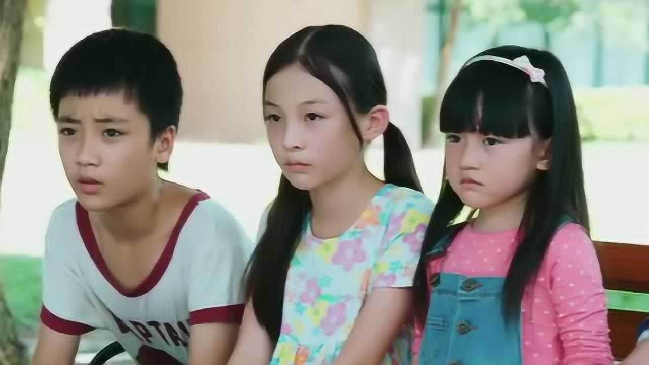 爱人的谎言:小夏生气地离开了,童四季跟她道歉,小夏才没有生气