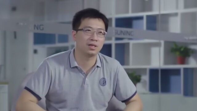 苏宁封面人物|许立群:13年 “技术帝”和他的团队养成记