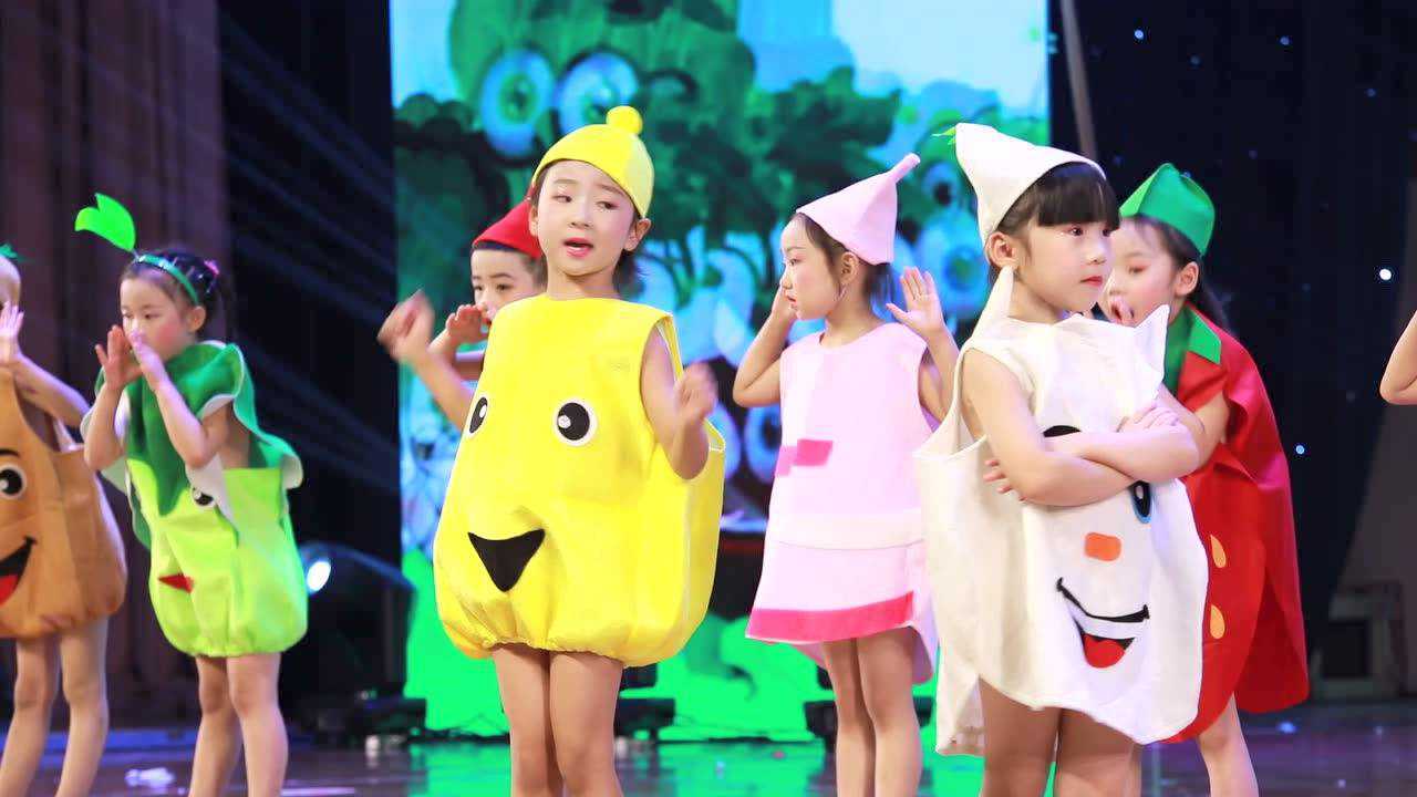 漯河蓝话筒2019暑期汇演《厨房里的争论》