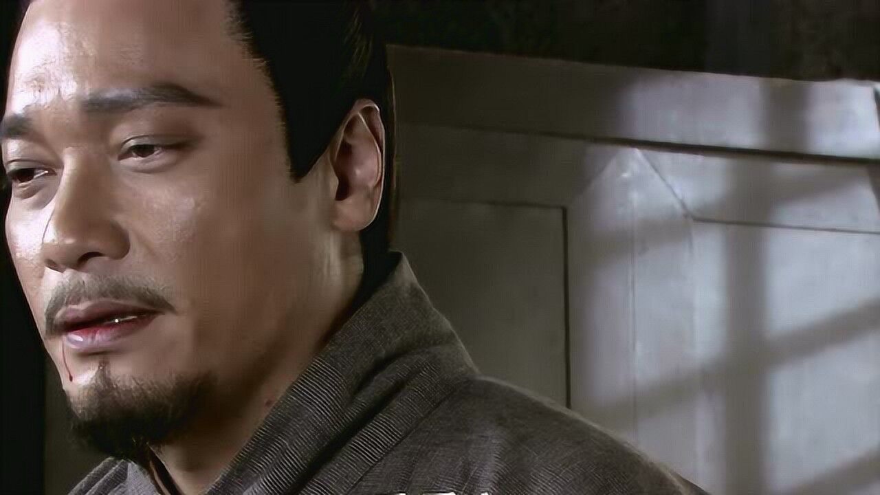 秦桧想要一人之下万人之上,所以他在赌,他要皇帝惧他