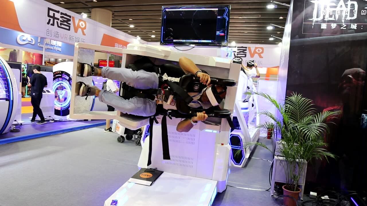 乐客VR飞行影院360旋转太空飞行尖叫不断_腾讯视频