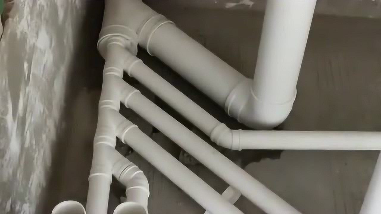 刚收了两个月的学徒,新手设计的浴室排水系统,有问题吗?