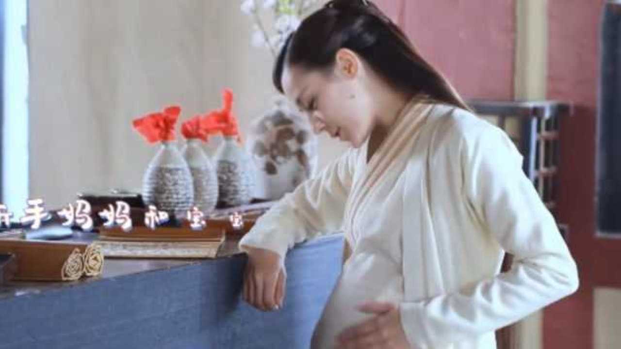 迪丽热巴第一次演孕妇,挺着大肚子说出一句话,导演脸色都变了