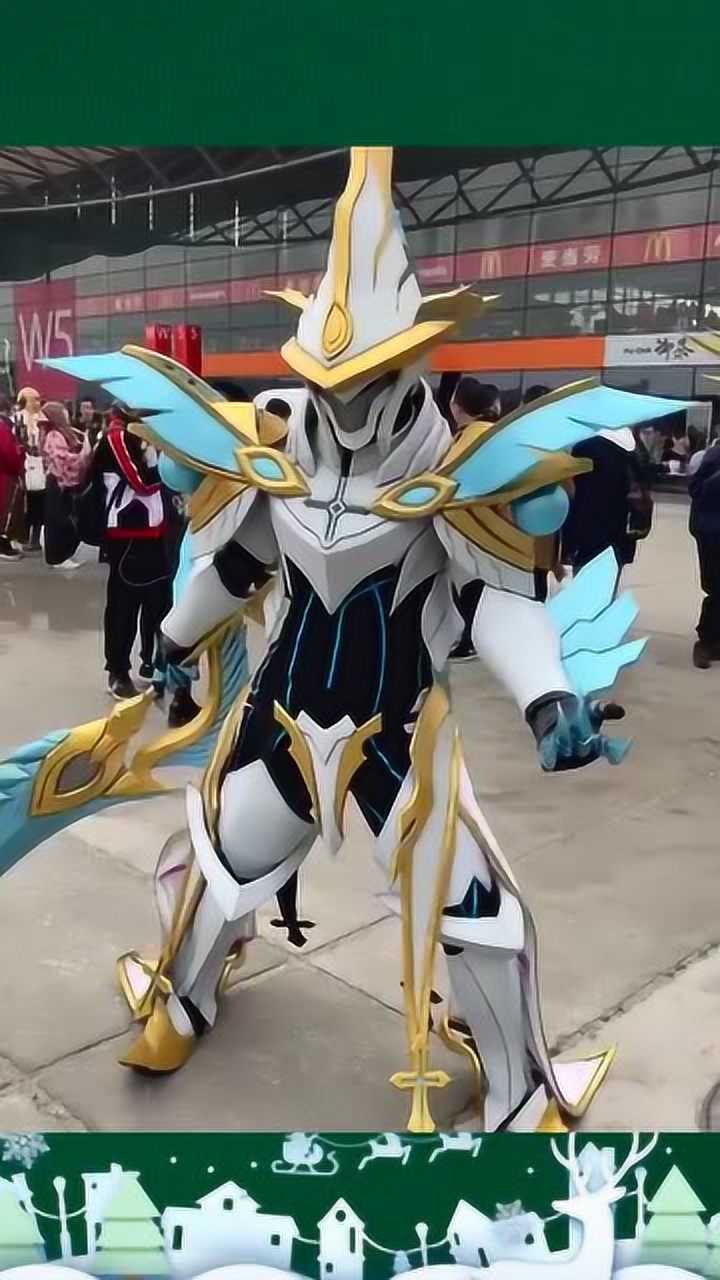 cosplay铠看到外形我笑了这样的特格确定能打吗