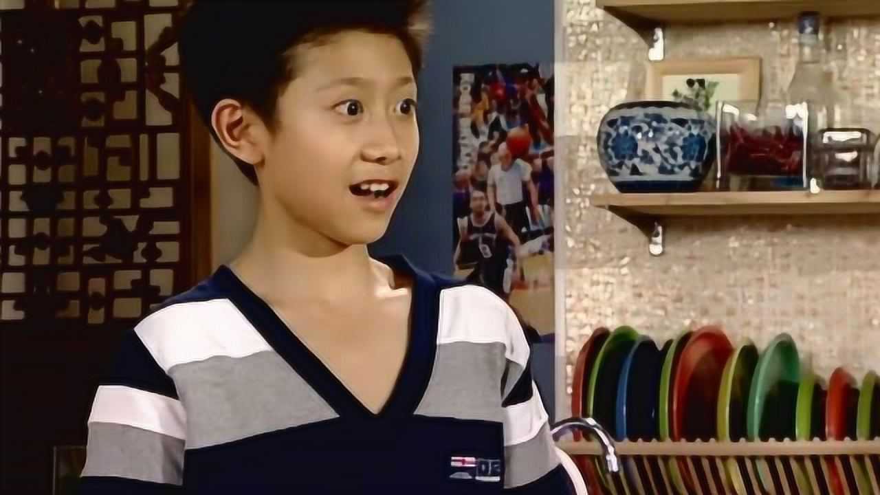 小雪做四川担担面把刘星辣得龇牙咧嘴小雨倒是一碗接一碗吃