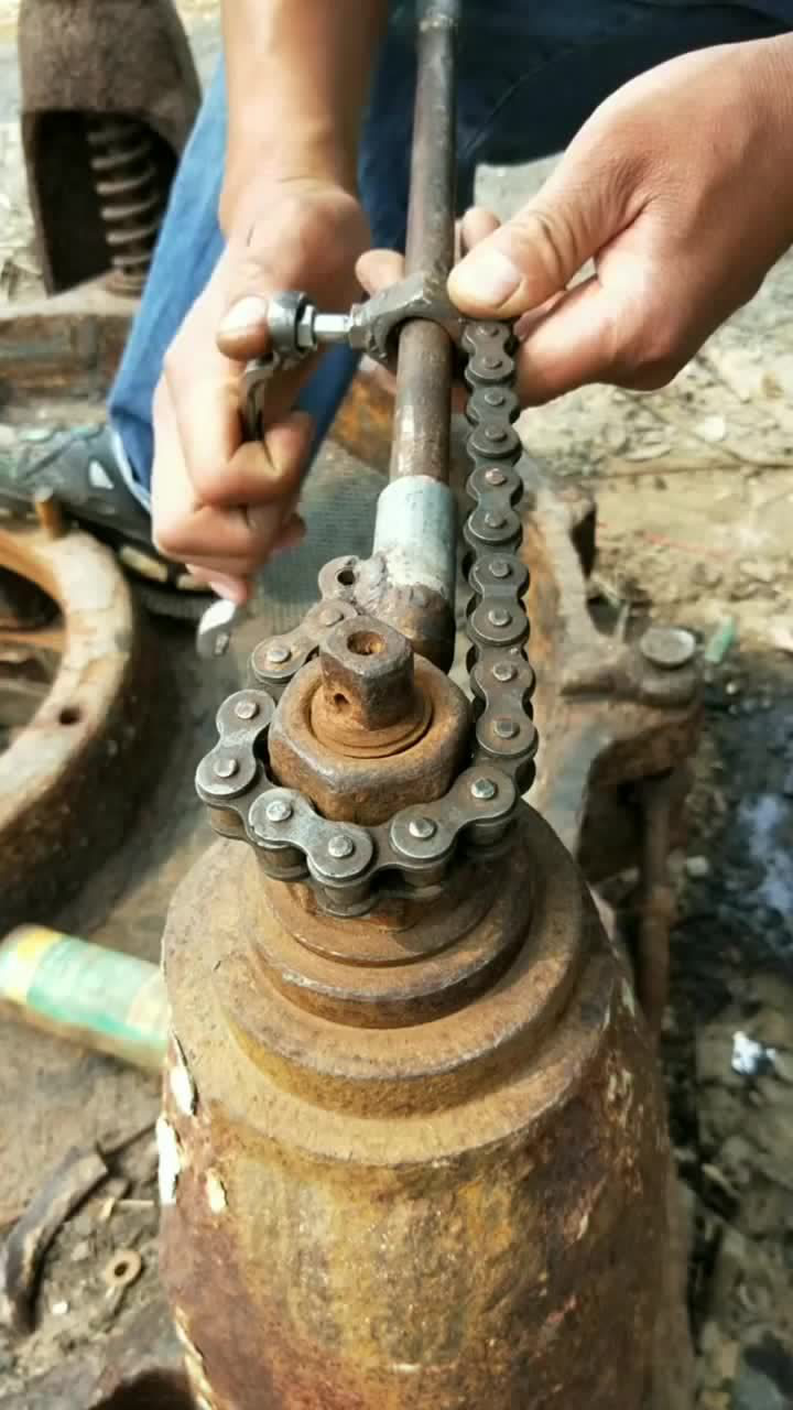 生锈的螺母拧不下来师傅教你用这个快速拧开