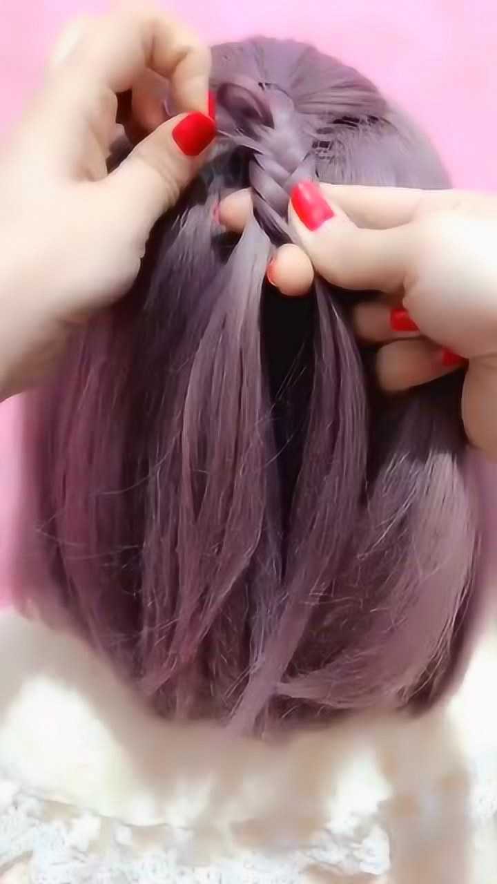 发簪古风发型教程,适合短发女生的一款扎发