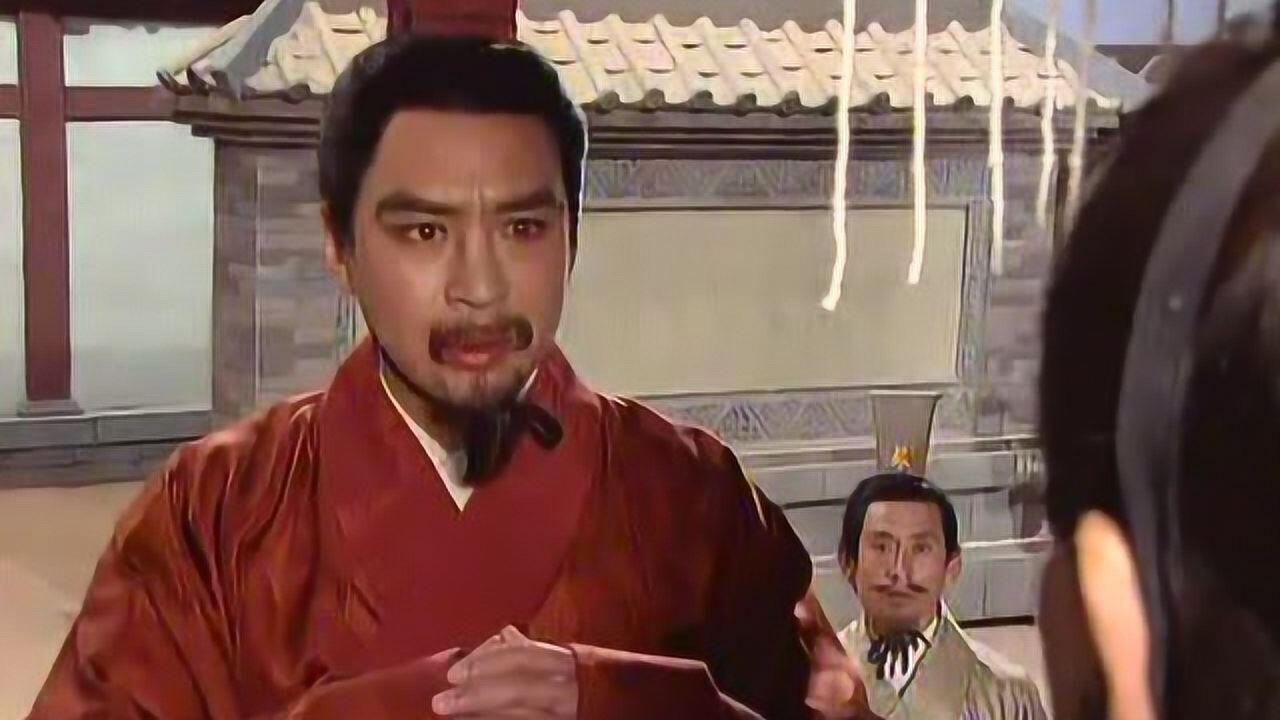 三国演义刘备请命出兵袁术郭嘉建议曹操赶紧斩草除根